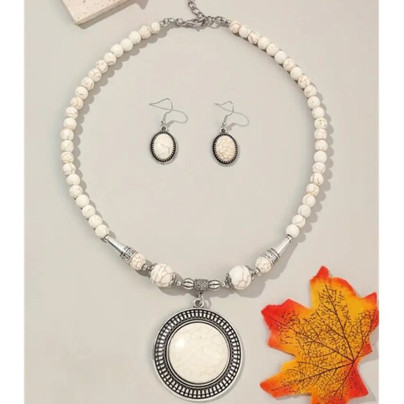 Bohemian Necklace & Earring Set Synthetic White Turquoise & Silver Electro-Plate - Picture 2 of 4